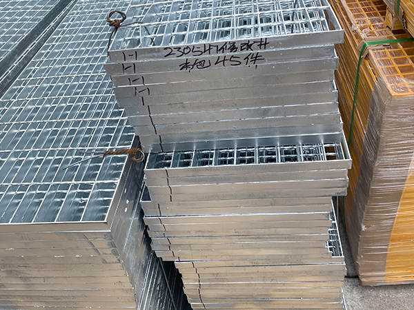 海南镀锌镁铝桥架生产厂家